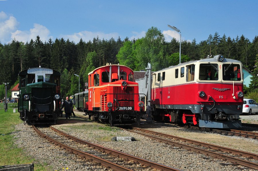 Lokparaden und Doppeltraktion 60 Jahre Diesellok 2095 (5)